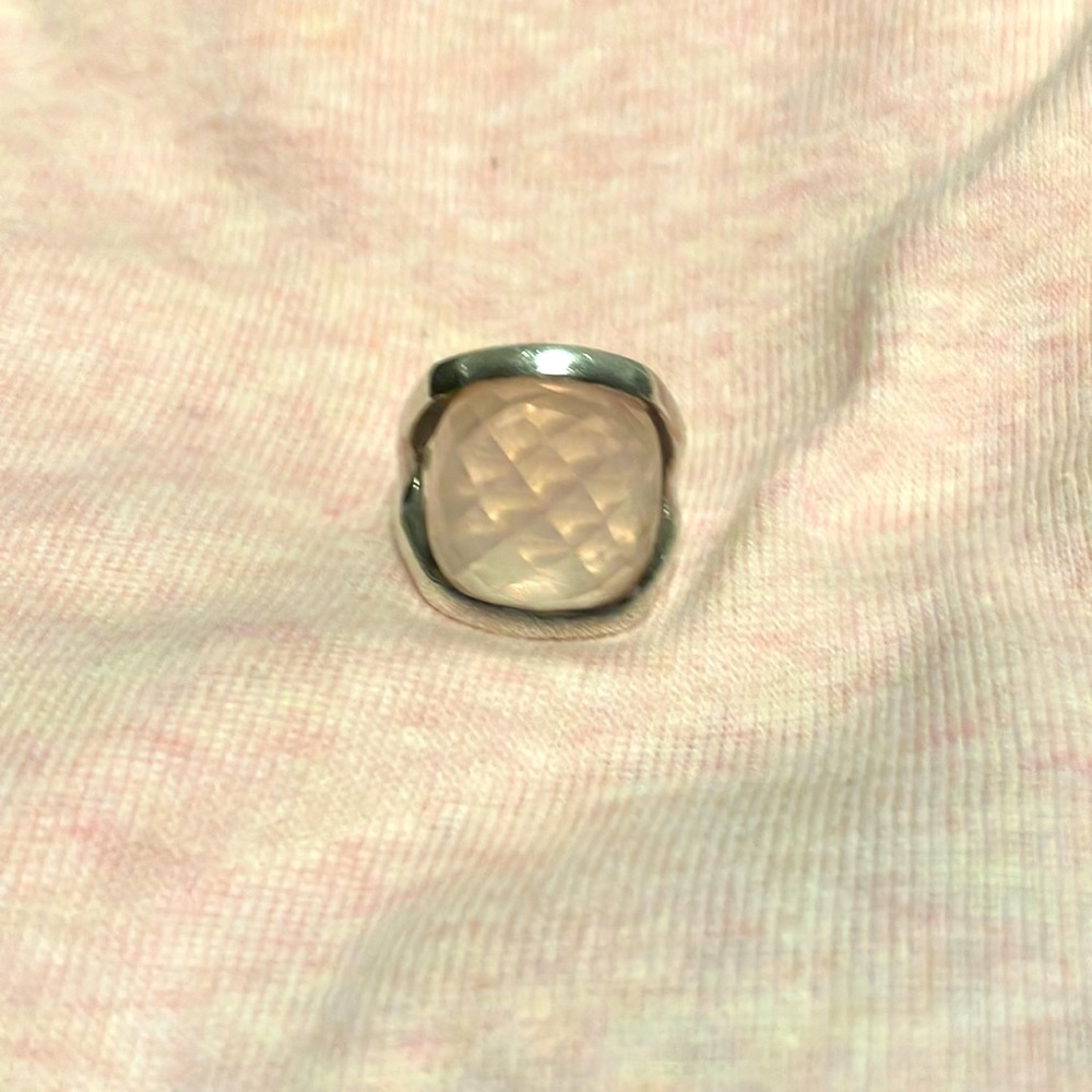 Sterling silver rose quartz ring